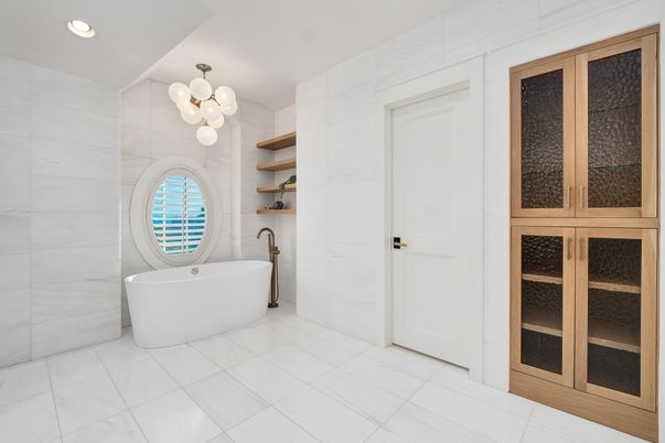 Bathroom, Free Standing Baths, Interior, Recessed Lighting
