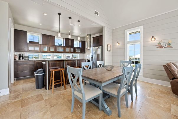 Dining room, Interior, Kitchen, Pendant Lights, Recessed Lighting