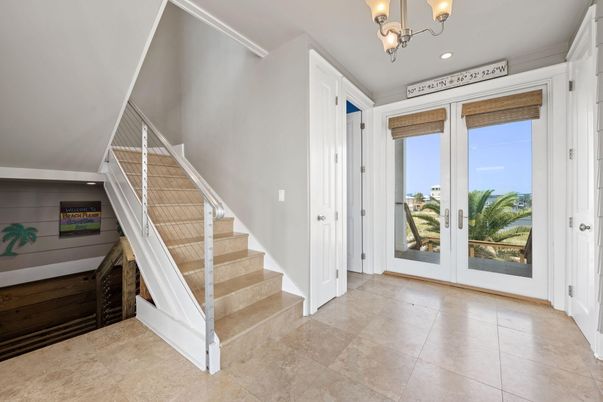 Chandelier, Interior, Recessed Lighting