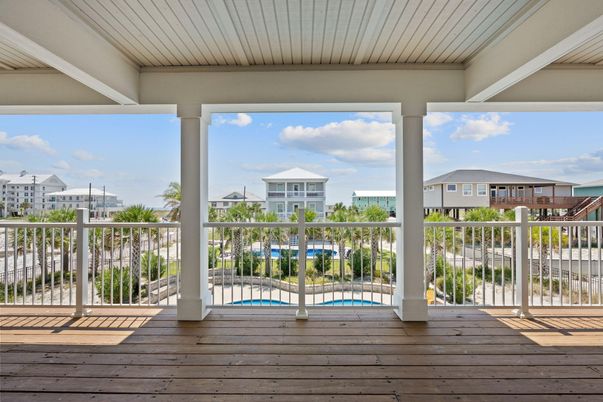 Exterior, Pool, Other