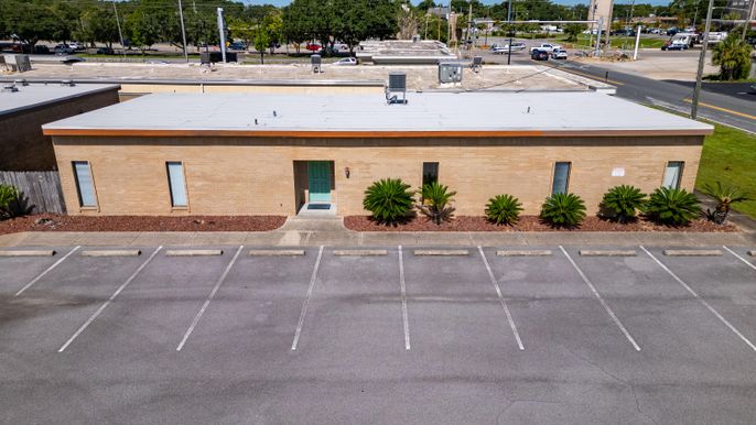 Exterior, Drone