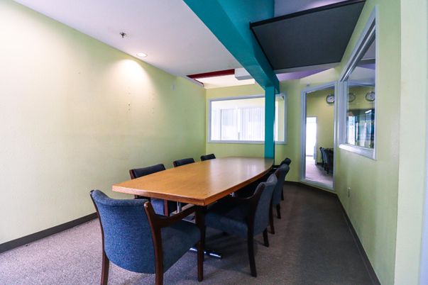 Dining room, Interior, Recessed Lighting