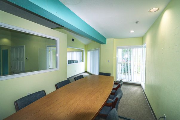 Dining room, Interior, Recessed Lighting