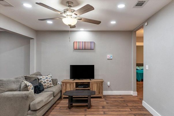Interior, Living room, Recessed Lighting, Wood Texture Flooring