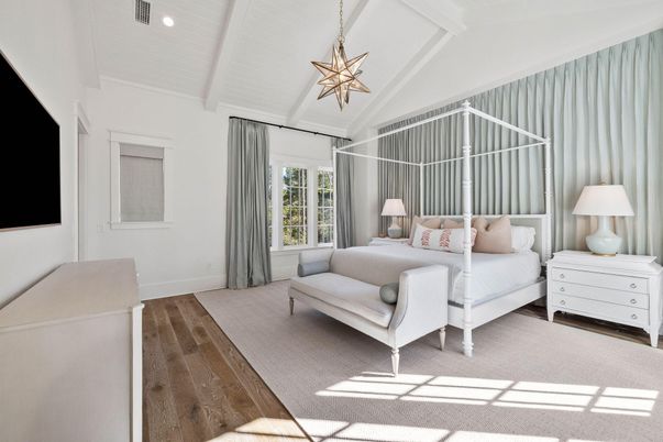 Bedroom, Interior, Pendant Lights, Recessed Lighting, Wood Texture Flooring