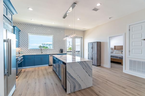 Bedroom, Interior, Kitchen, Pendant Lights, Recessed Lighting, Wood Texture Flooring