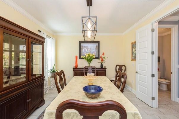 Dining room, Interior, Pendant Lights