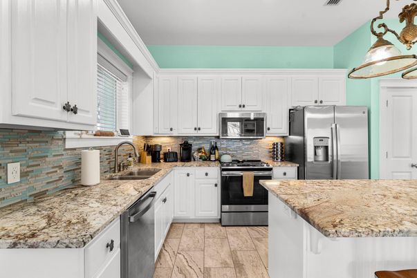 Interior, Kitchen, Pendant Lights, Stainless Steel Appliances