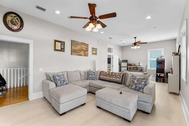 Interior, Living room, Recessed Lighting, Wood Texture Flooring
