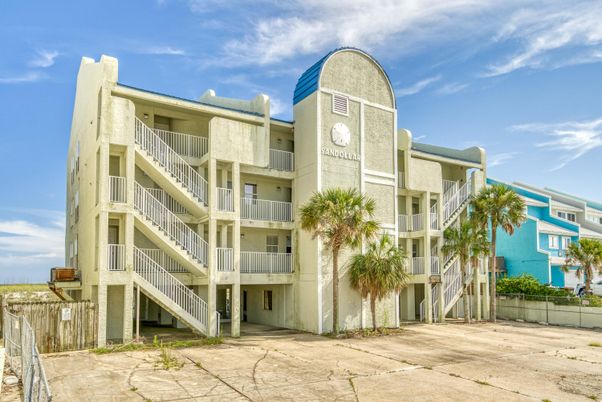 Exterior, Facade, Condo Building