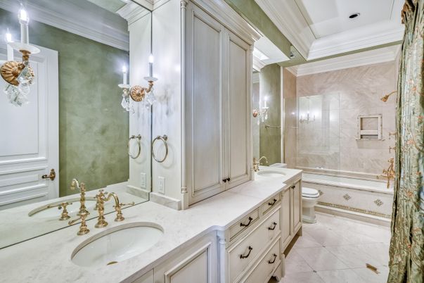Bathroom, Dual Sink Vanities, Glass Shower, Interior, Recessed Lighting