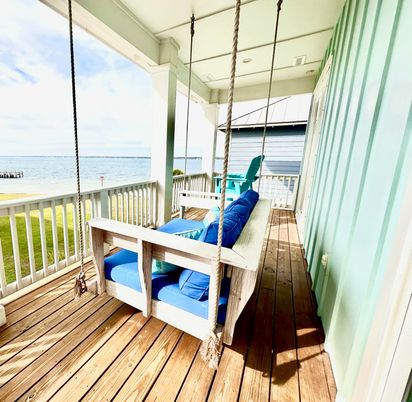 Exterior, Interior, Water, Wood Texture Flooring