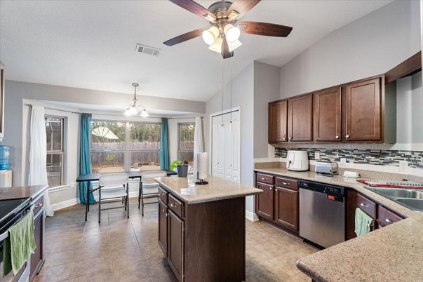 Dining room, Interior, Kitchen, Pendant Lights