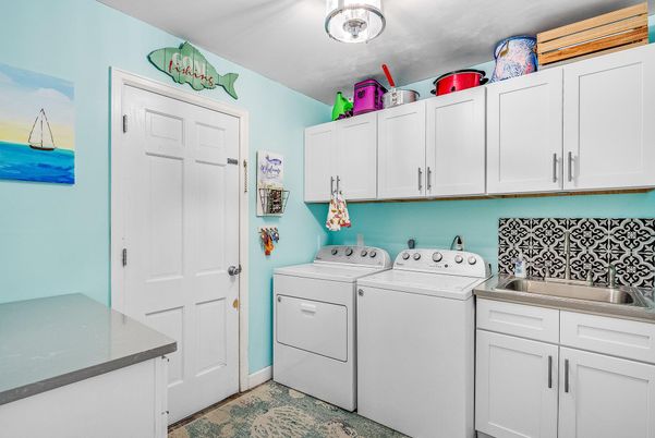 Interior, Washer