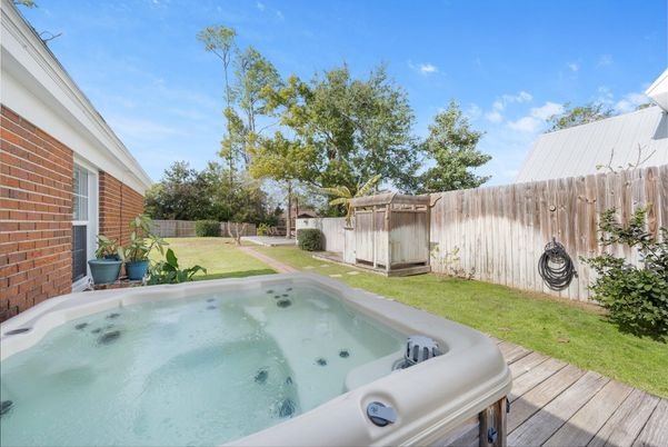 Backyard, Exterior, Hot Tub
