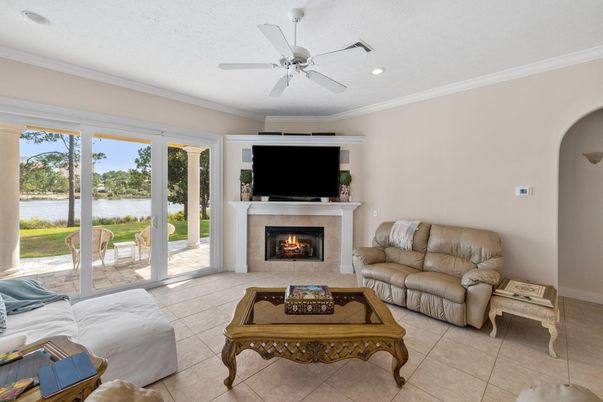 Fireplace, Interior, Living room, Recessed Lighting, Water