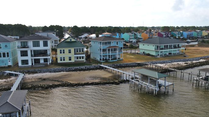 Exterior, Drone