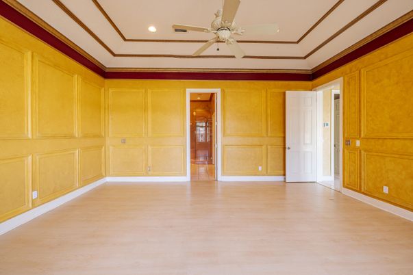 Empty room, Interior, Recessed Lighting, Wood Texture Flooring