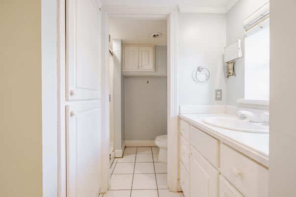 Bathroom, Interior