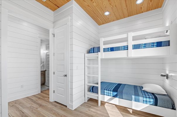 Interior, Recessed Lighting, Sauna Room