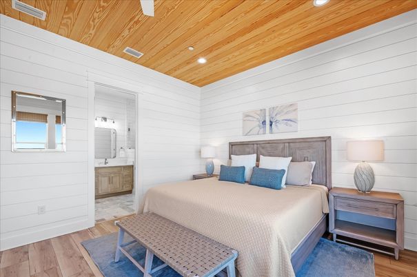 Bathroom, Bedroom, Interior, Recessed Lighting, Wooden Ceilings, Wood Texture Flooring