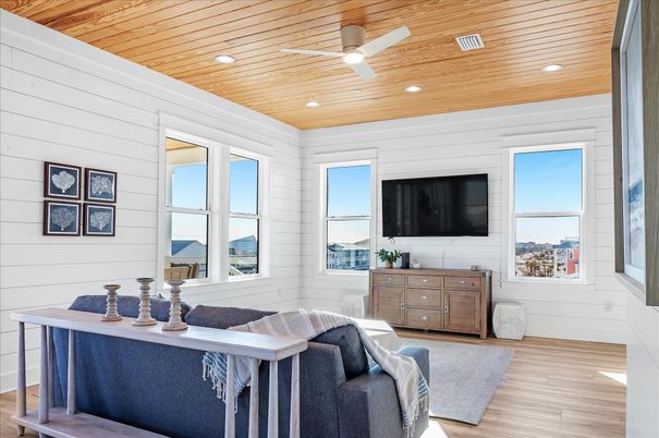 Interior, Recessed Lighting, Wooden Ceilings, Wood Texture Flooring