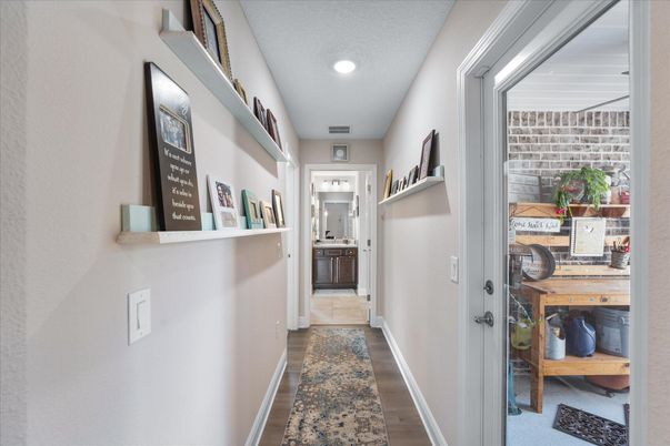 Interior, Recessed Lighting, Wood Texture Flooring