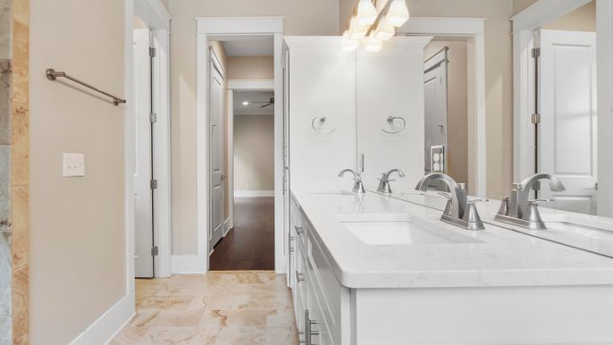 Bathroom, Dual Sink Vanities, Interior