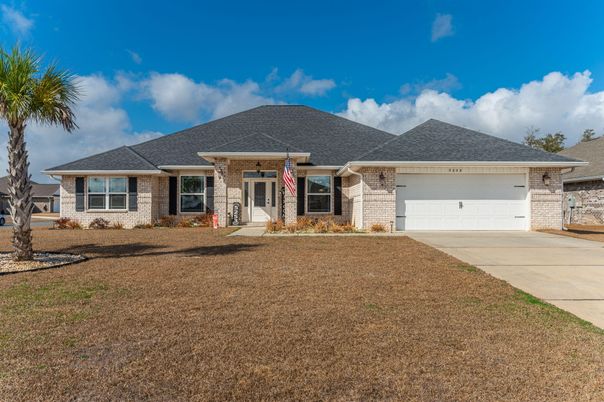 Attached, Exterior, Facade, Ranch