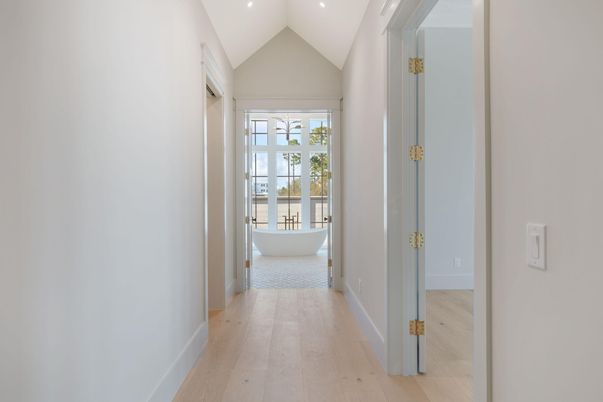 Bathroom, Free Standing Baths, Interior, Recessed Lighting, Wood Texture Flooring