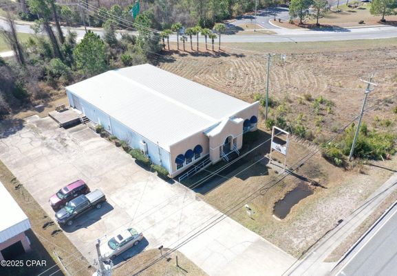 Exterior, Drone