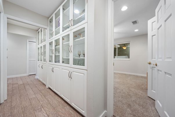 Interior, Recessed Lighting