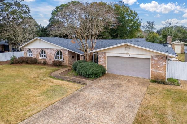Attached, Exterior, Facade, Brick Facade, Ranch