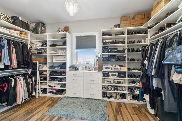 Interior, Walk-in Closets, Wood Texture Flooring