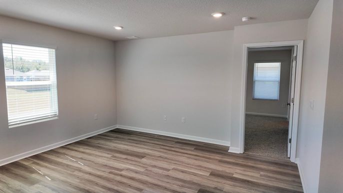 Empty room, Interior, Recessed Lighting, Wood Texture Flooring