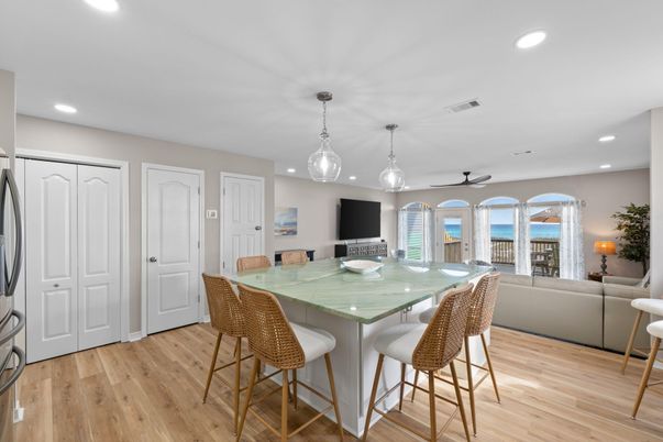 Dining room, Interior, Living room, Pendant Lights, Recessed Lighting, Wood Texture Flooring