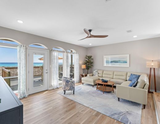 Interior, Living room, Recessed Lighting, Water, Wood Texture Flooring
