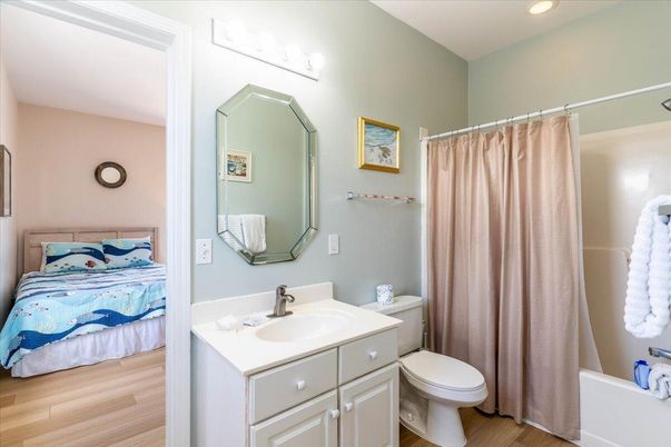 Bathroom, Bedroom, Interior, Recessed Lighting, Wood Texture Flooring