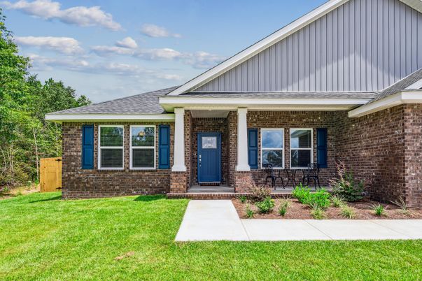 Exterior, Facade, Brick Facade, Ranch