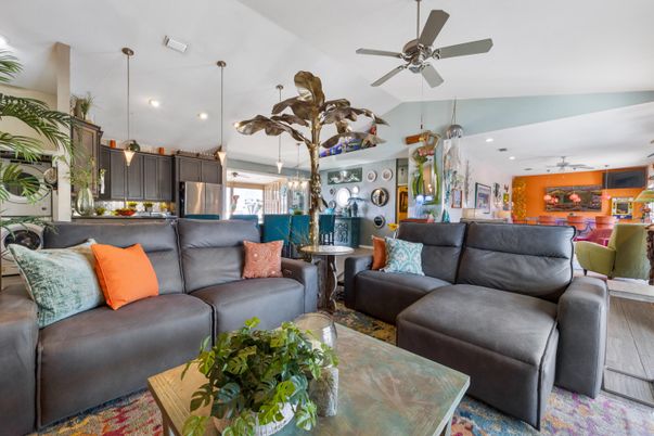 Dining room, Interior, Kitchen, Living room, Pendant Lights, Recessed Lighting, Stainless Steel Appliances