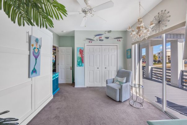 Chandelier, Interior, Pendant Lights