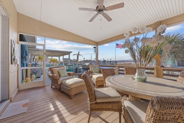 Interior, Living room, Sun Room, Water, Wood Texture Flooring