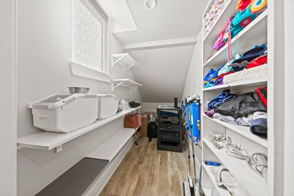 Interior, Recessed Lighting, Walk-in Closets, Wood Texture Flooring
