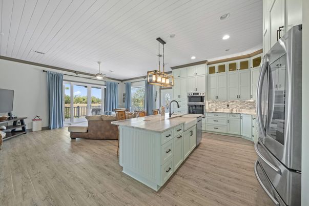 Interior, Kitchen, Living room, Pendant Lights, Recessed Lighting, Stainless Steel Appliances, Wood Texture Flooring