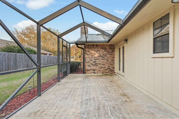 Glass Ceilings, Interior, Stone Walls, Sun Room