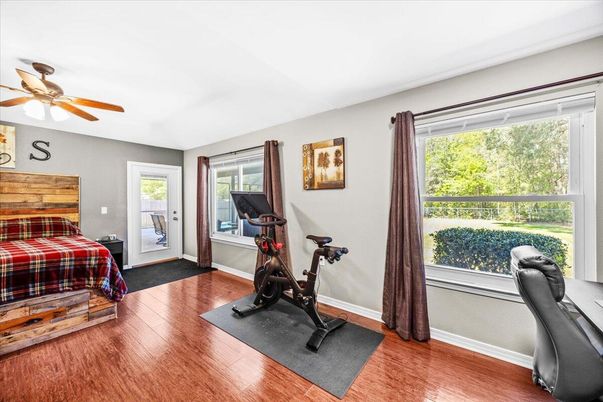 Bedroom, Fitness Equipment, Interior, Wood Texture Flooring