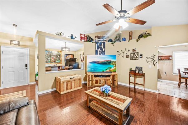 Interior, Living room, Pendant Lights, Wood Texture Flooring