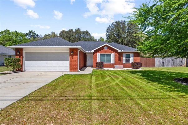 Attached, Exterior, Facade, Brick Facade, Ranch