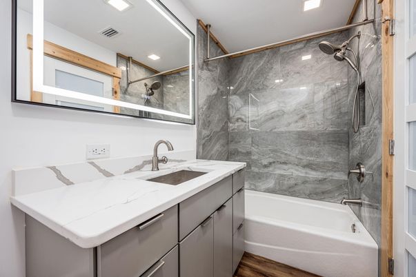 Bathroom, Interior, Marble Walls, Recessed Lighting, Wood Texture Flooring
