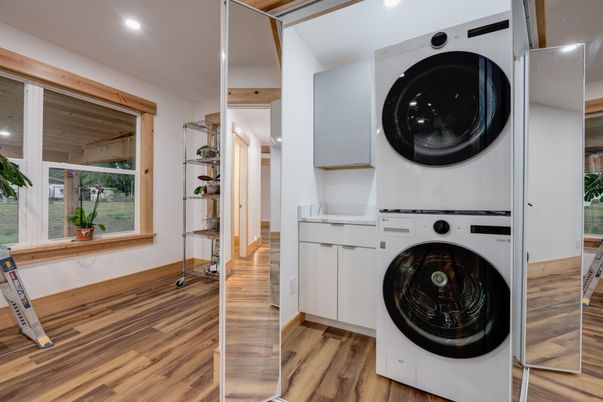 Interior, Recessed Lighting, Utility Closets, Washer, Wood Texture Flooring